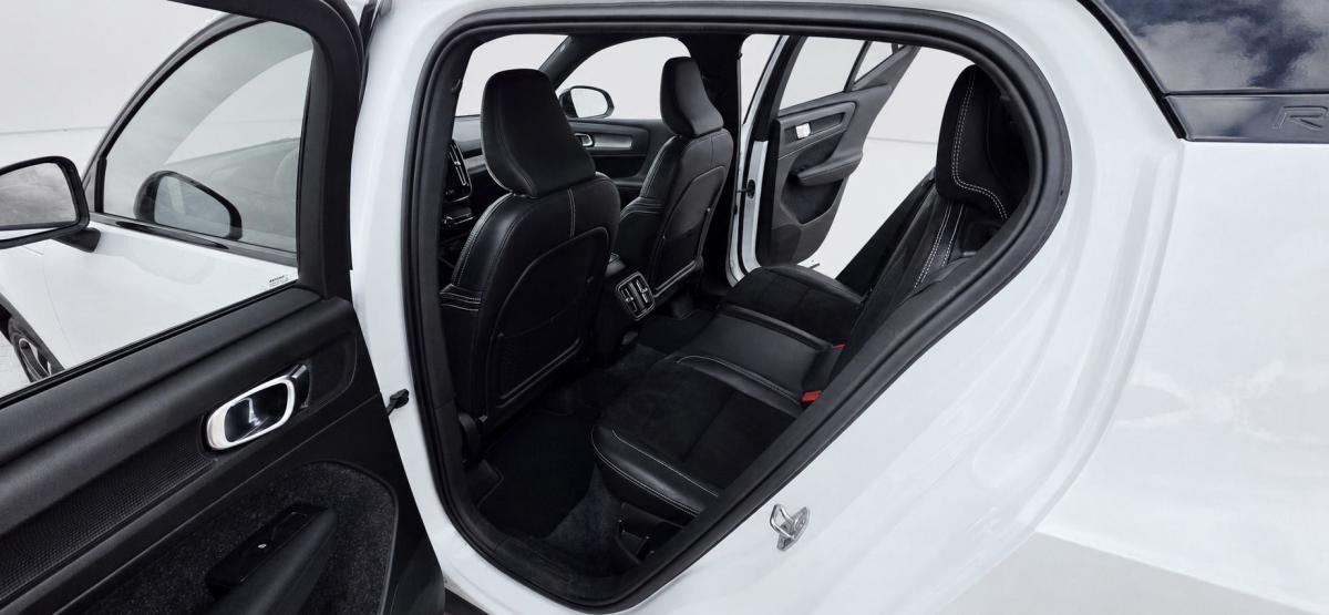volvo-xc40-2018-diesel-1969cc