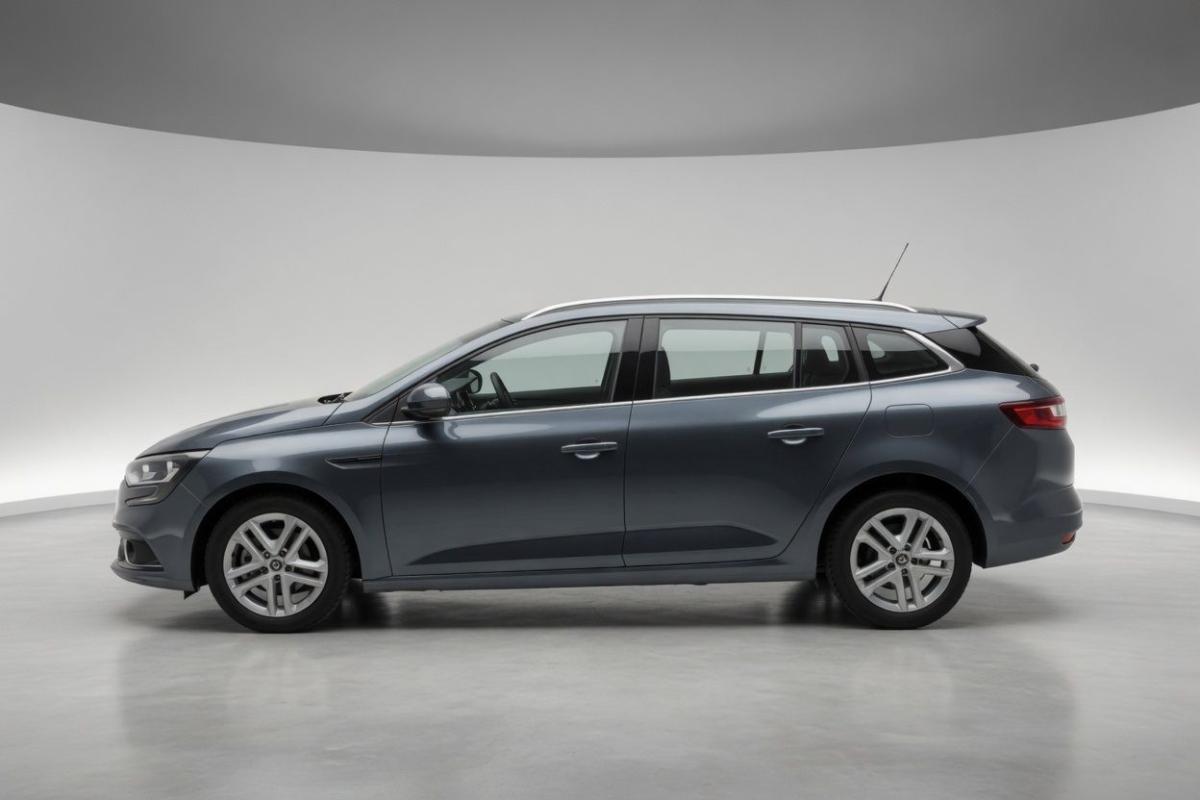 renault-megane-sport-tourer-2017-diesel-1461cc