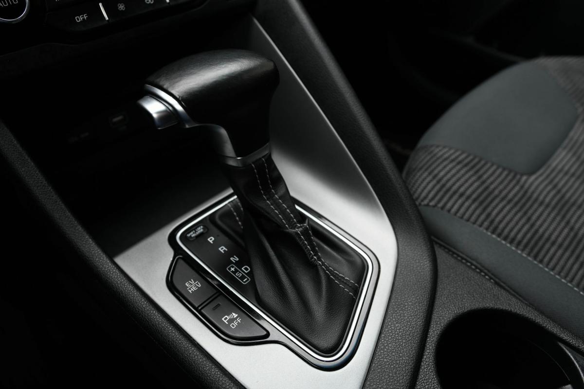 kia-niro-2021-hibrido-a-gasolina-1580cc
