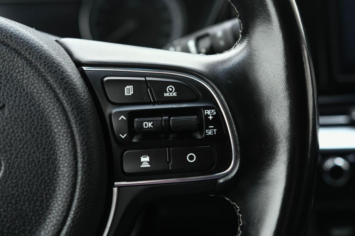kia-niro-2021-hibrido-a-gasolina-1580cc