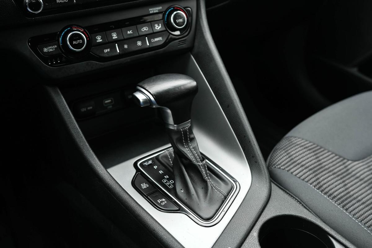 kia-niro-2021-hibrido-a-gasolina-1580cc