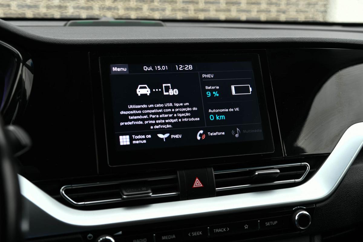kia-niro-2021-hibrido-a-gasolina-1580cc