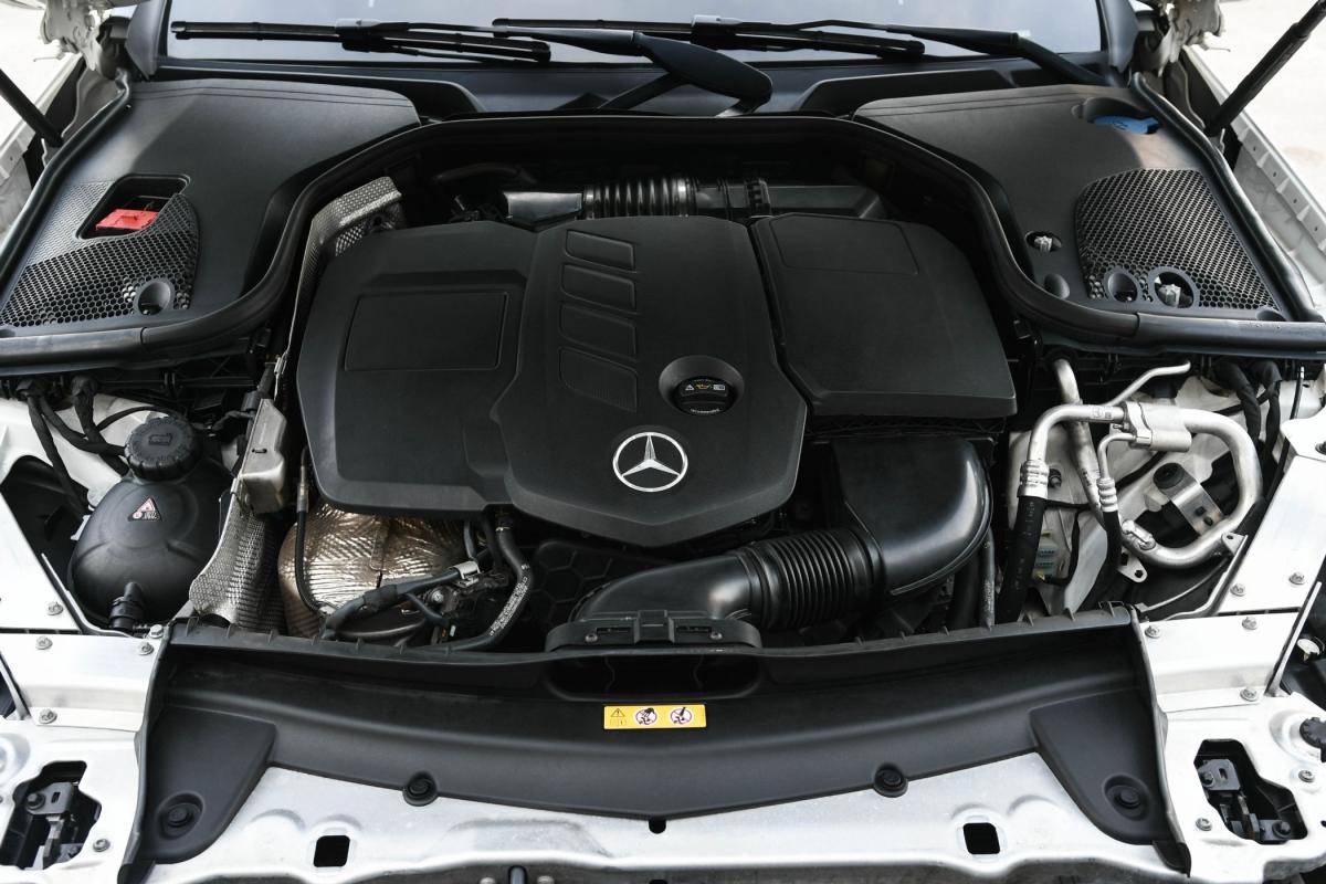 mercedes-benz-classe-e-2018-diesel-1950cc