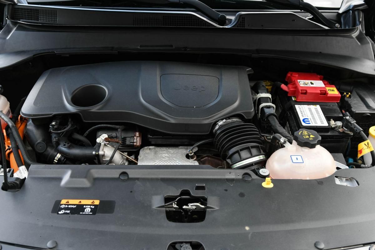 jeep-compass-2021-hibrido-a-gasolina-1332cc