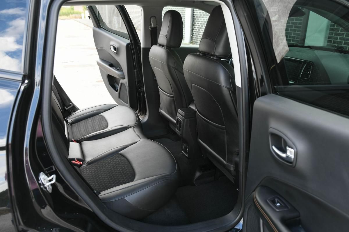 jeep-compass-2021-hibrido-a-gasolina-1332cc
