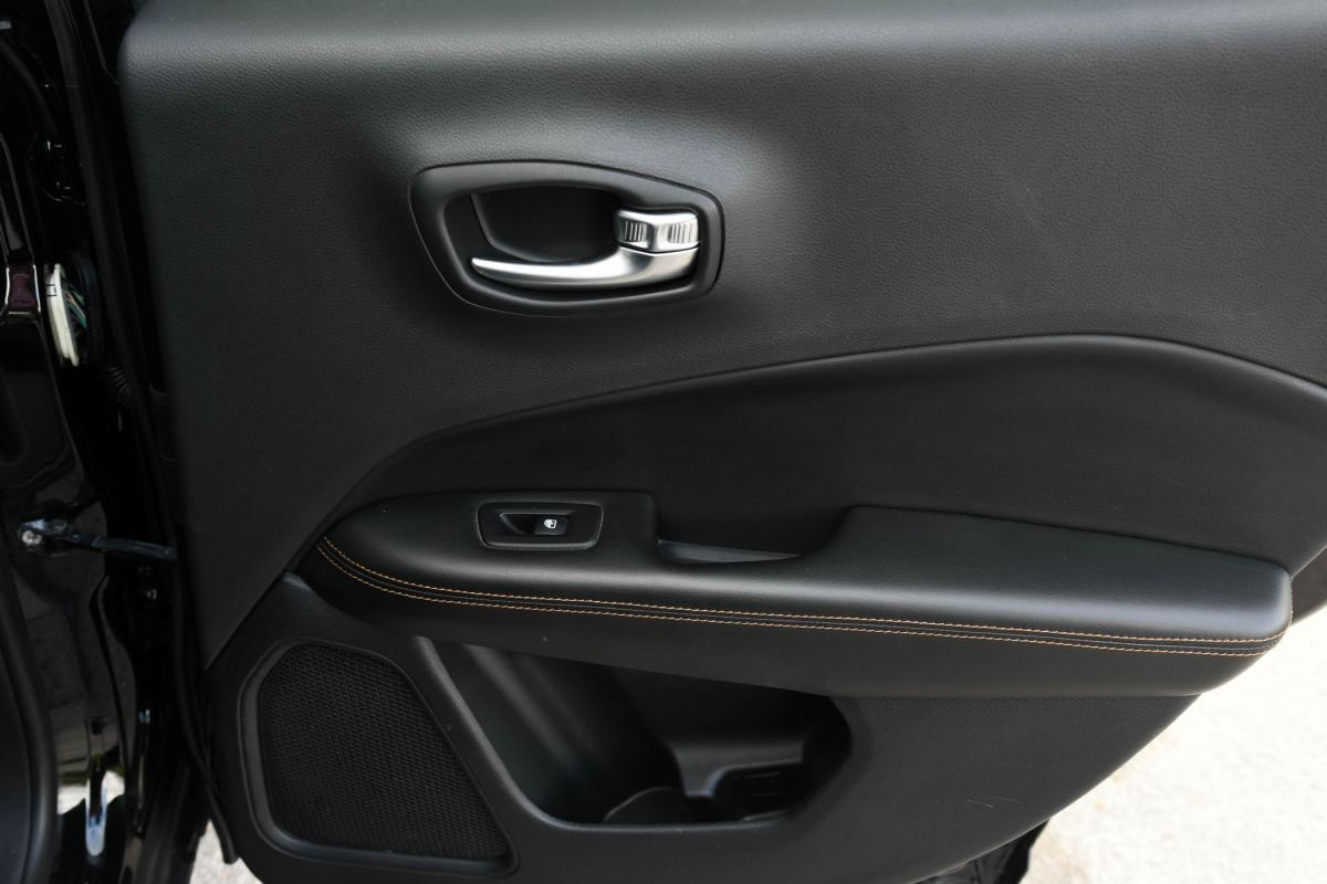 jeep-compass-2021-hibrido-a-gasolina-1332cc