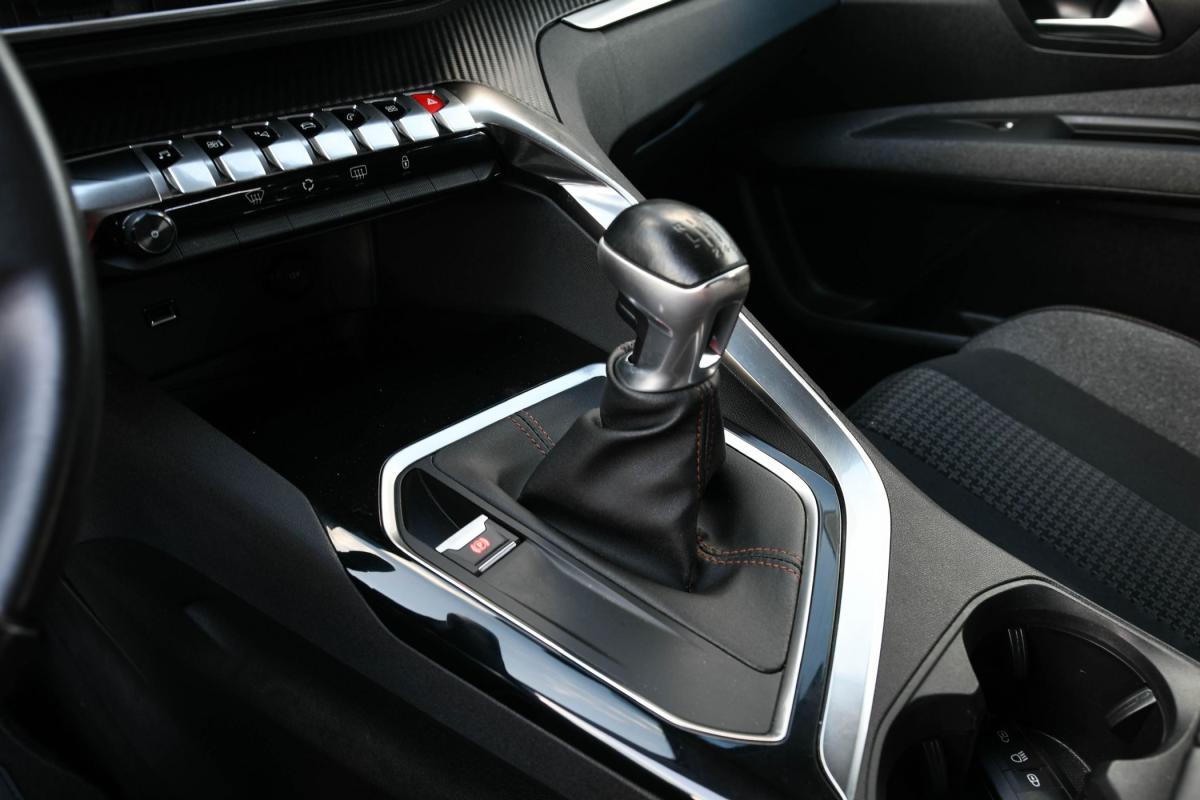 peugeot-3008-2019-diesel-1499cc