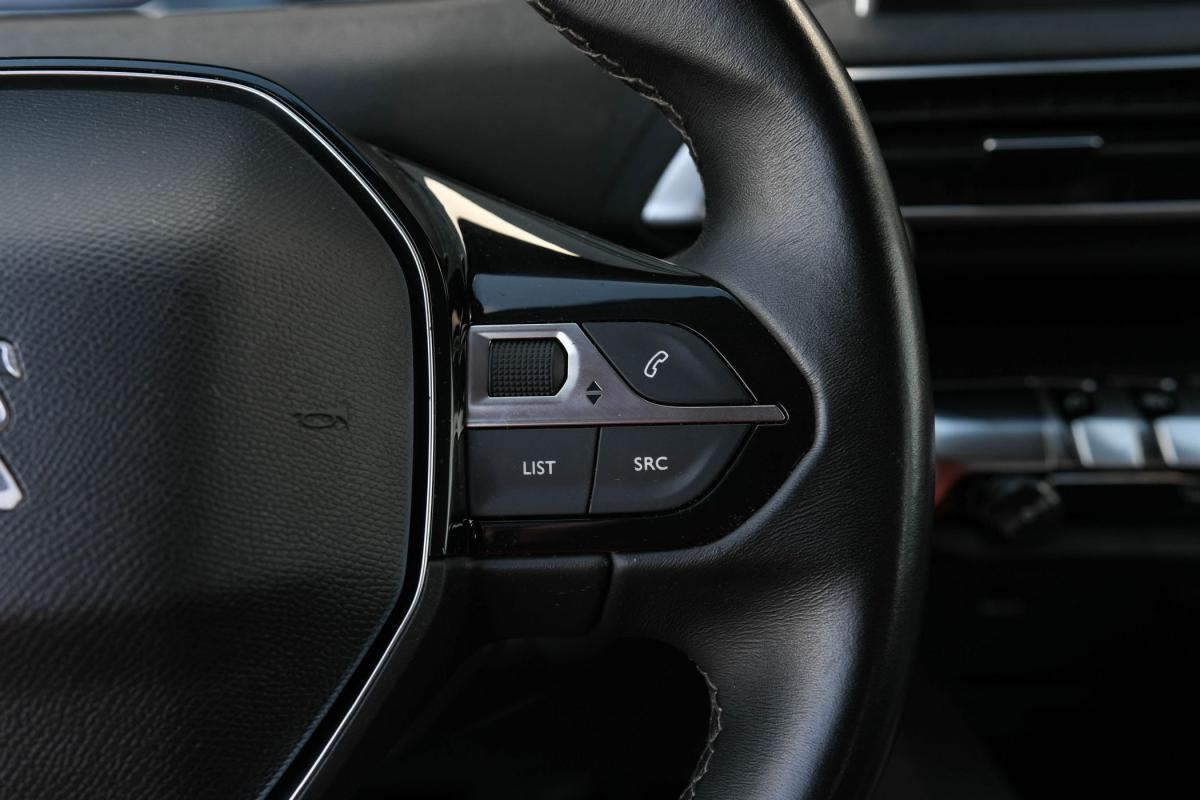 peugeot-3008-2019-diesel-1499cc