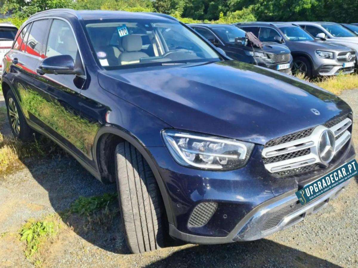 mercedes-benz-glc-300-e-4matic-2022-hibrido-a-gasolina-1991cc