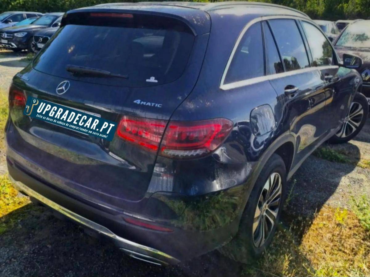 mercedes-benz-glc-300-e-4matic-2022-hibrido-a-gasolina-1991cc