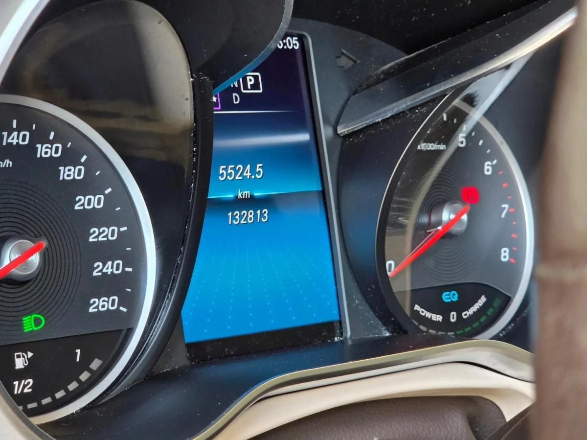 mercedes-benz-glc-300-e-4matic-2022-hibrido-a-gasolina-1991cc