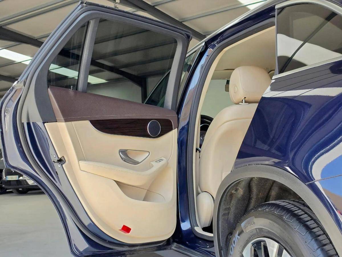mercedes-benz-glc-300-e-4matic-2022-hibrido-a-gasolina-1991cc