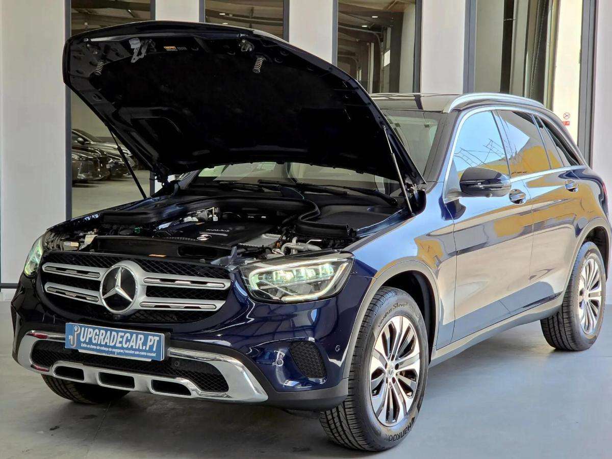 mercedes-benz-glc-300-e-4matic-2022-hibrido-a-gasolina-1991cc