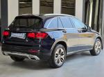 mercedes-benz-glc-300-e-4matic-2022-hibrido-a-gasolina-1991cc