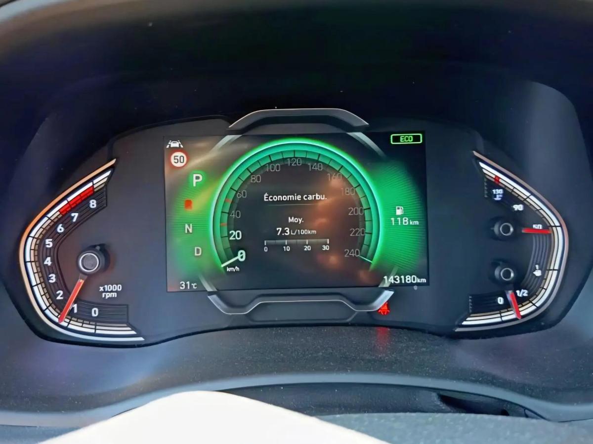 hyundai-i30-sw-2023-gasolina-998cc