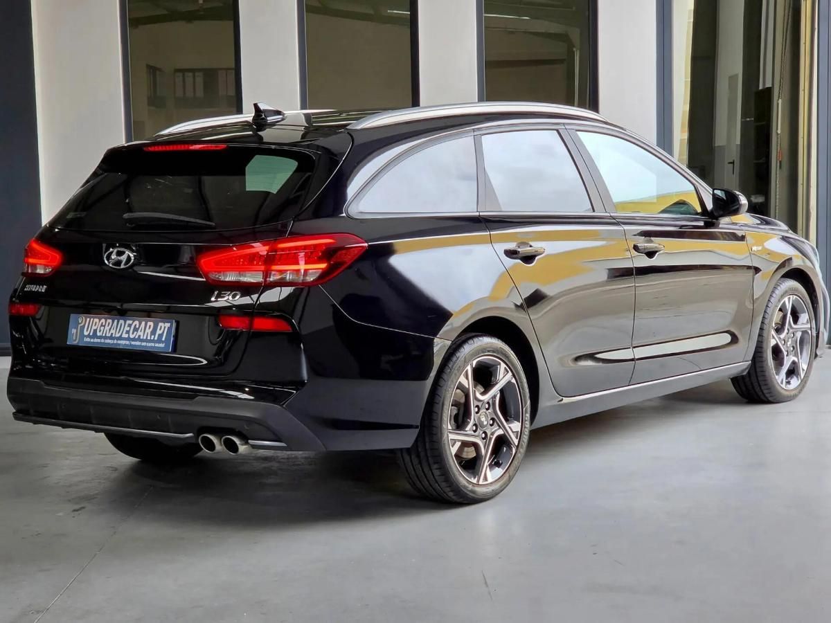hyundai-i30-sw-2023-gasolina-998cc