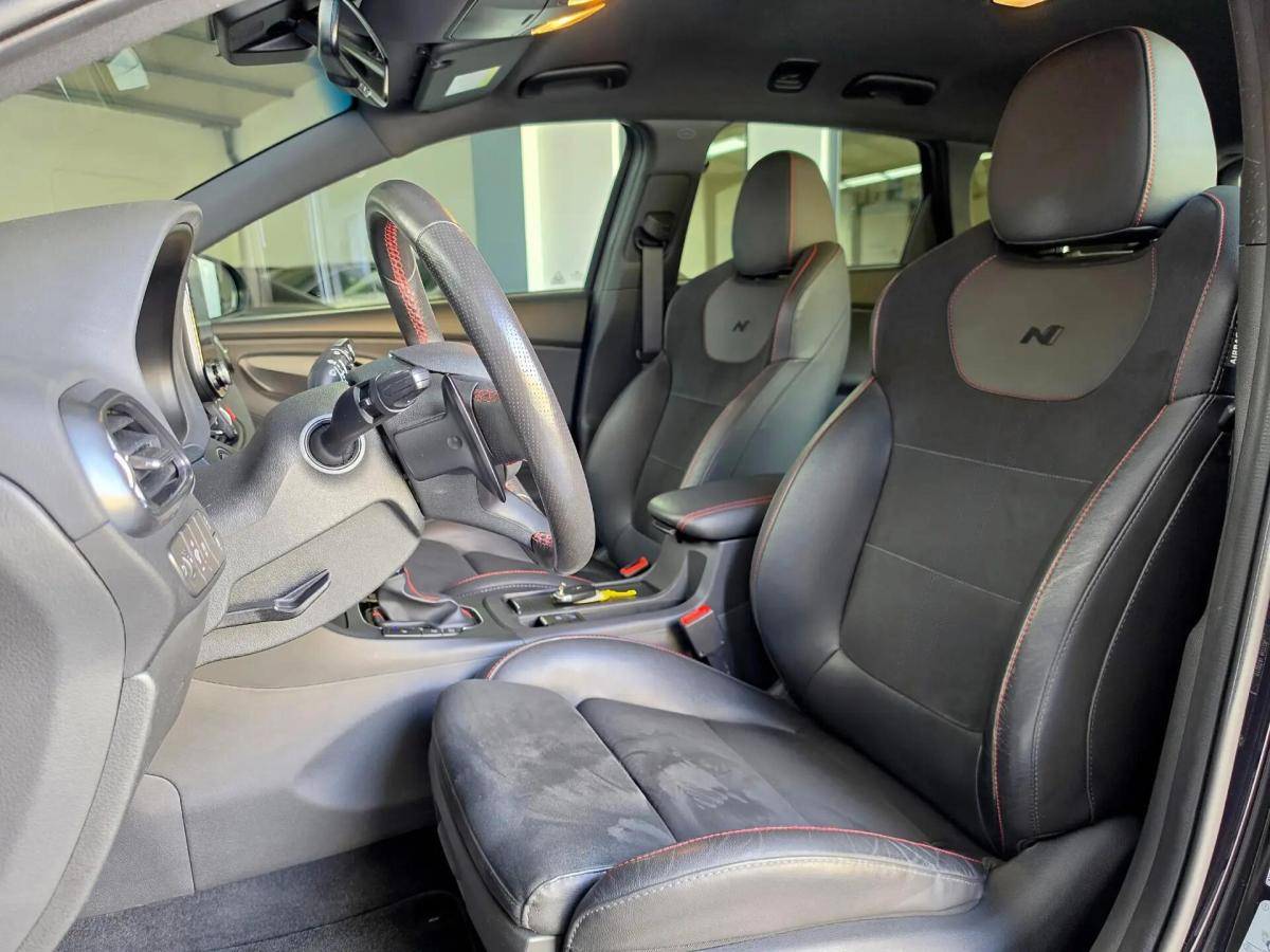 hyundai-i30-sw-2023-gasolina-998cc