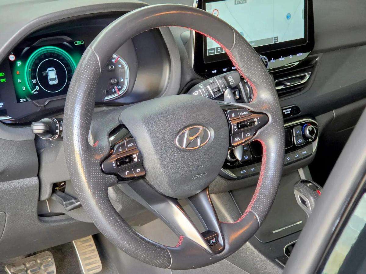 hyundai-i30-sw-2023-gasolina-998cc