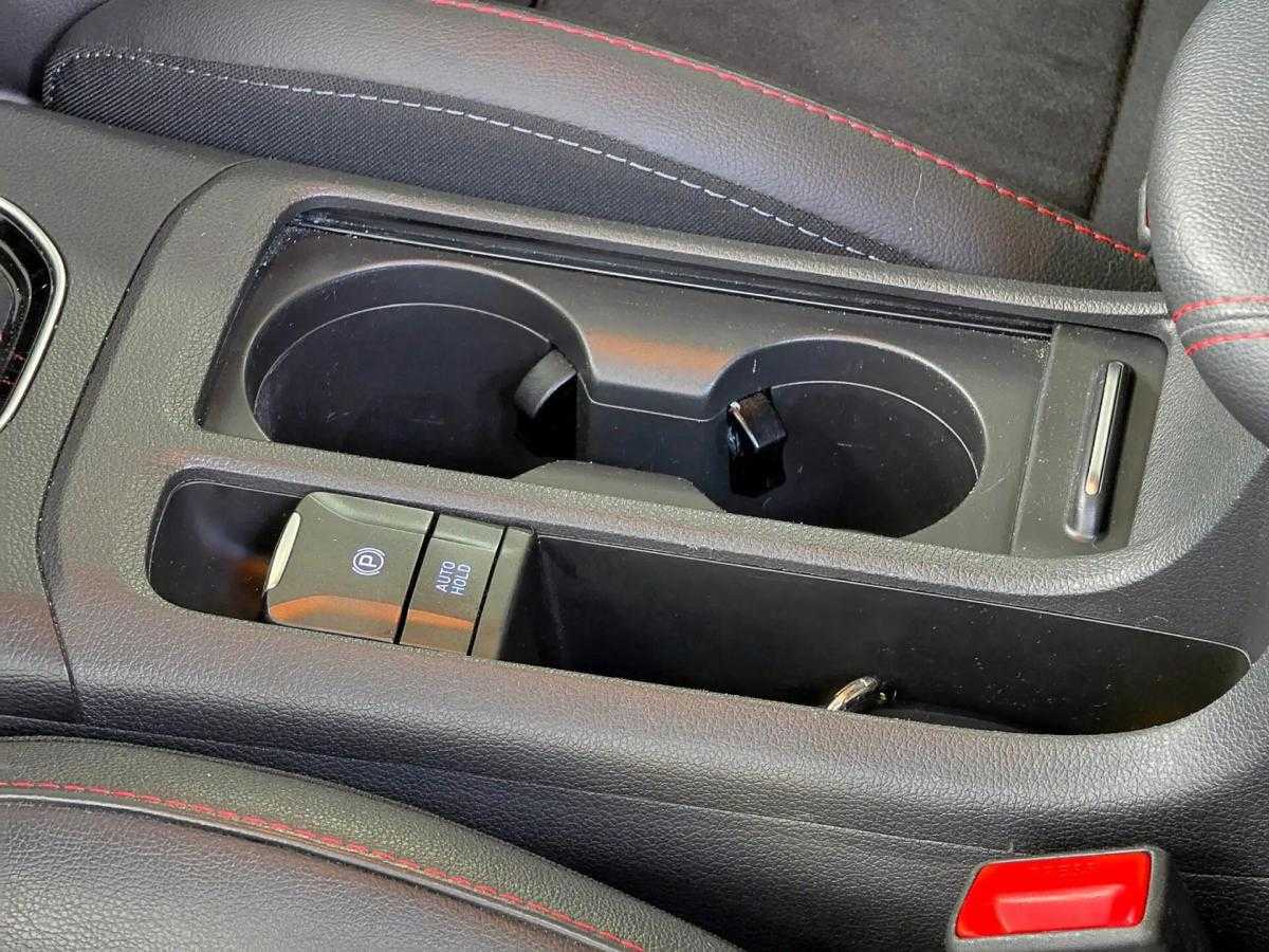 hyundai-i30-sw-2023-gasolina-998cc
