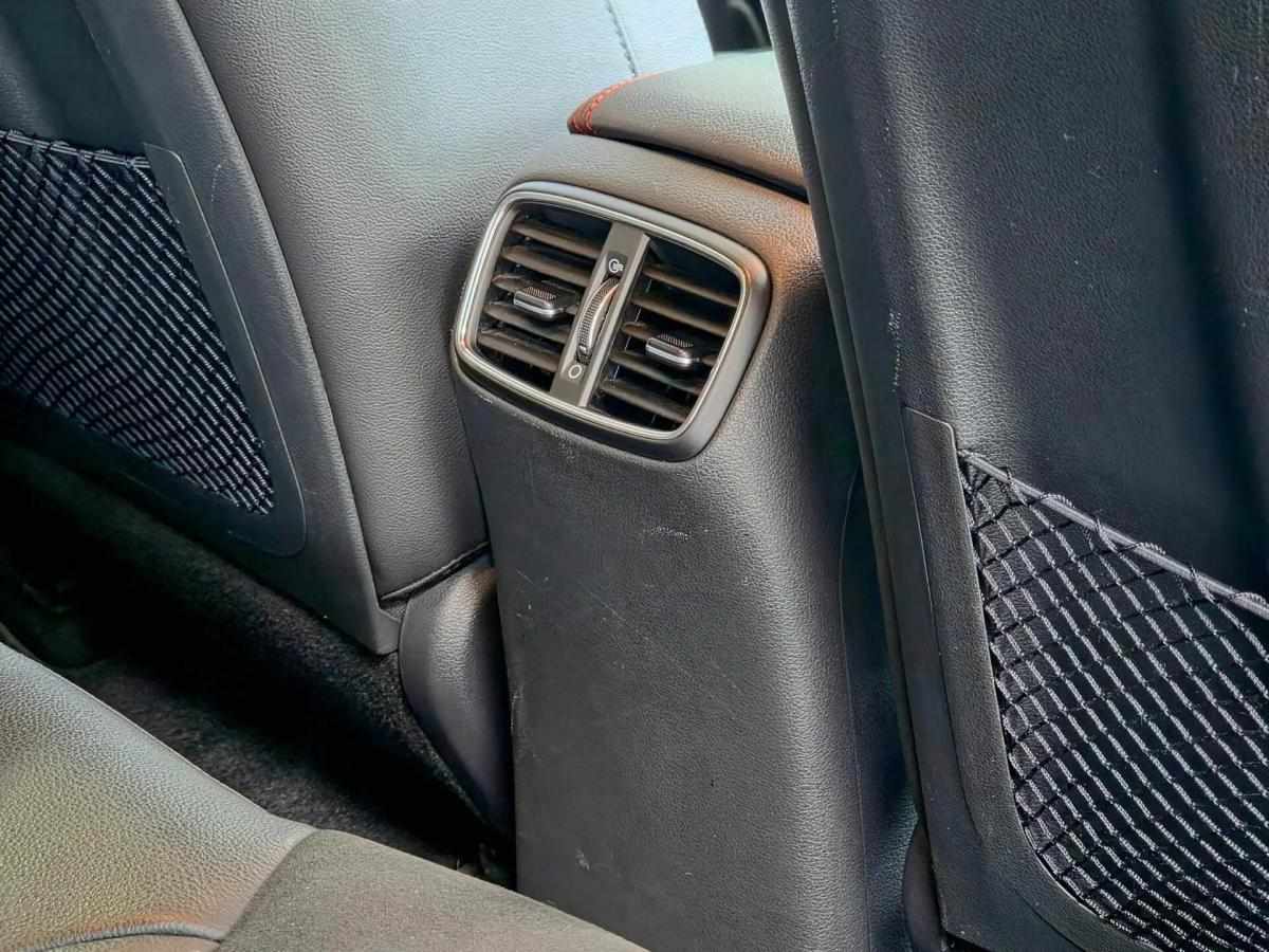hyundai-i30-sw-2023-gasolina-998cc