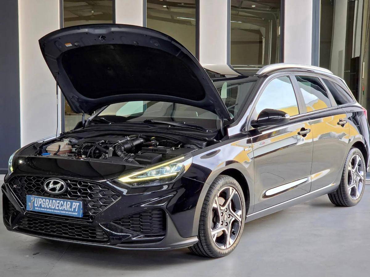 hyundai-i30-sw-2023-gasolina-998cc