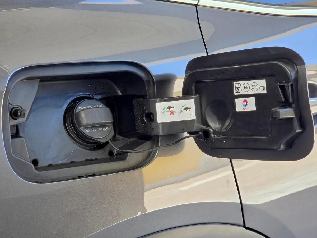 ds-ds-7-crossback-2021-hibrido-a-gasolina-1598cc