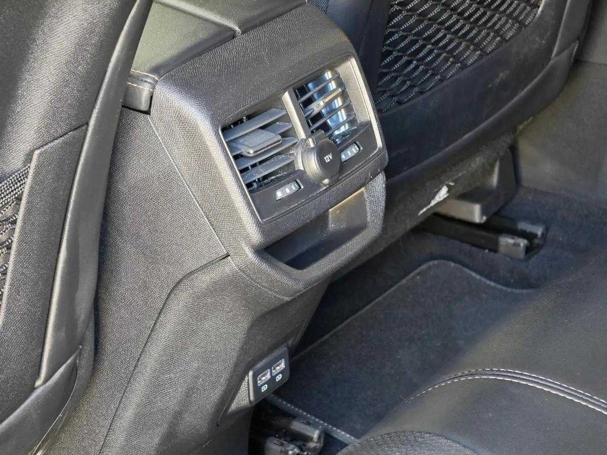 peugeot-3008-2022-hibrido-a-gasolina-1598cc