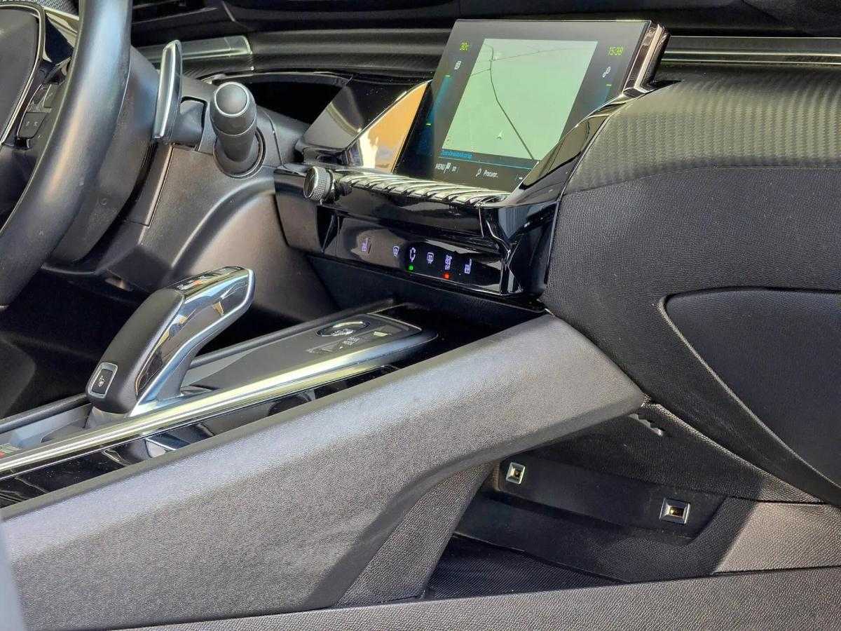 peugeot-508-sw-2021-hibrido-a-gasolina-1598cc