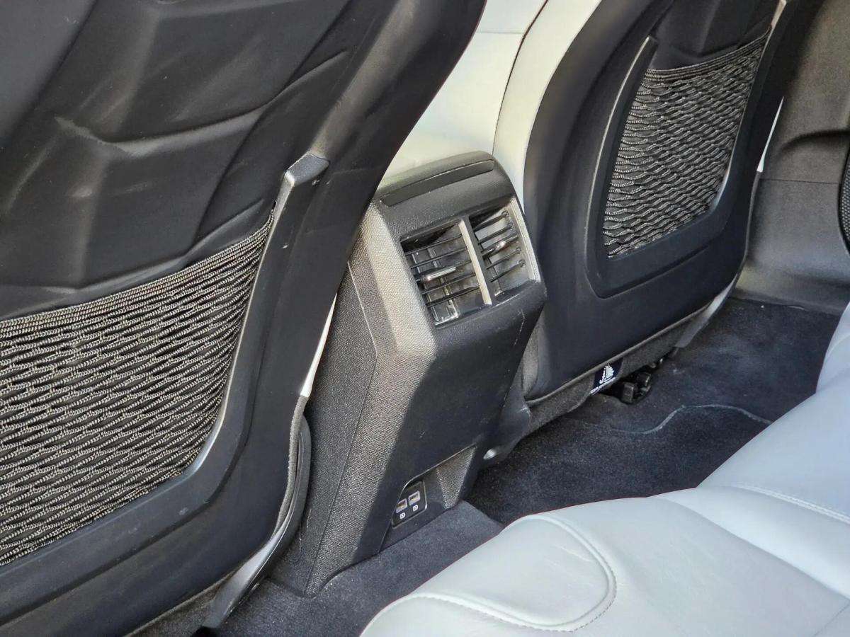 peugeot-508-sw-2021-hibrido-a-gasolina-1598cc