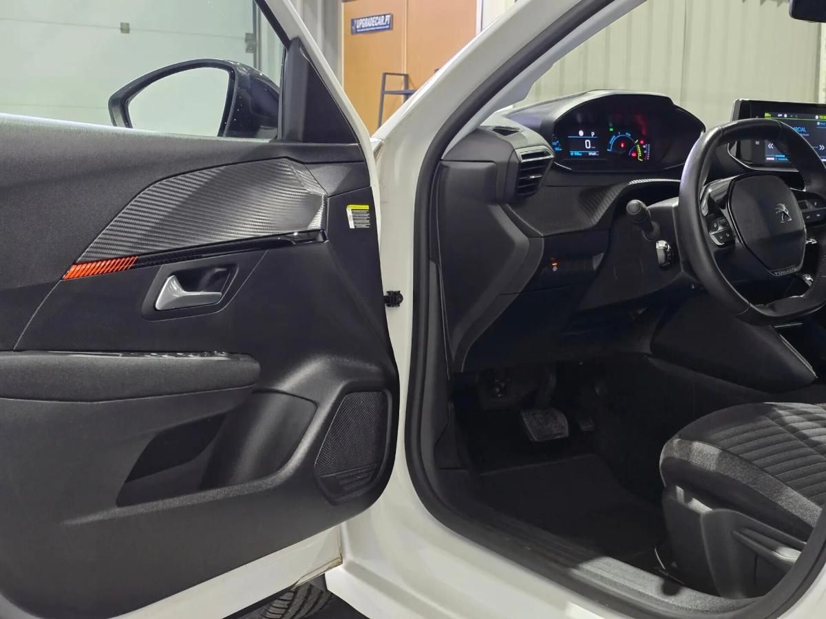 peugeot-e-208-2023-eletrico-0cc