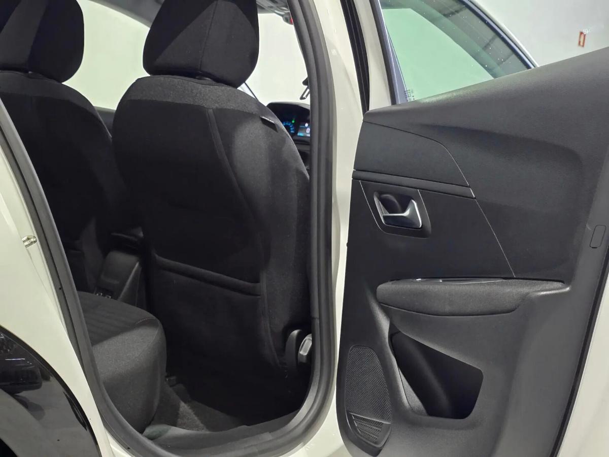 peugeot-e-208-2023-eletrico-0cc