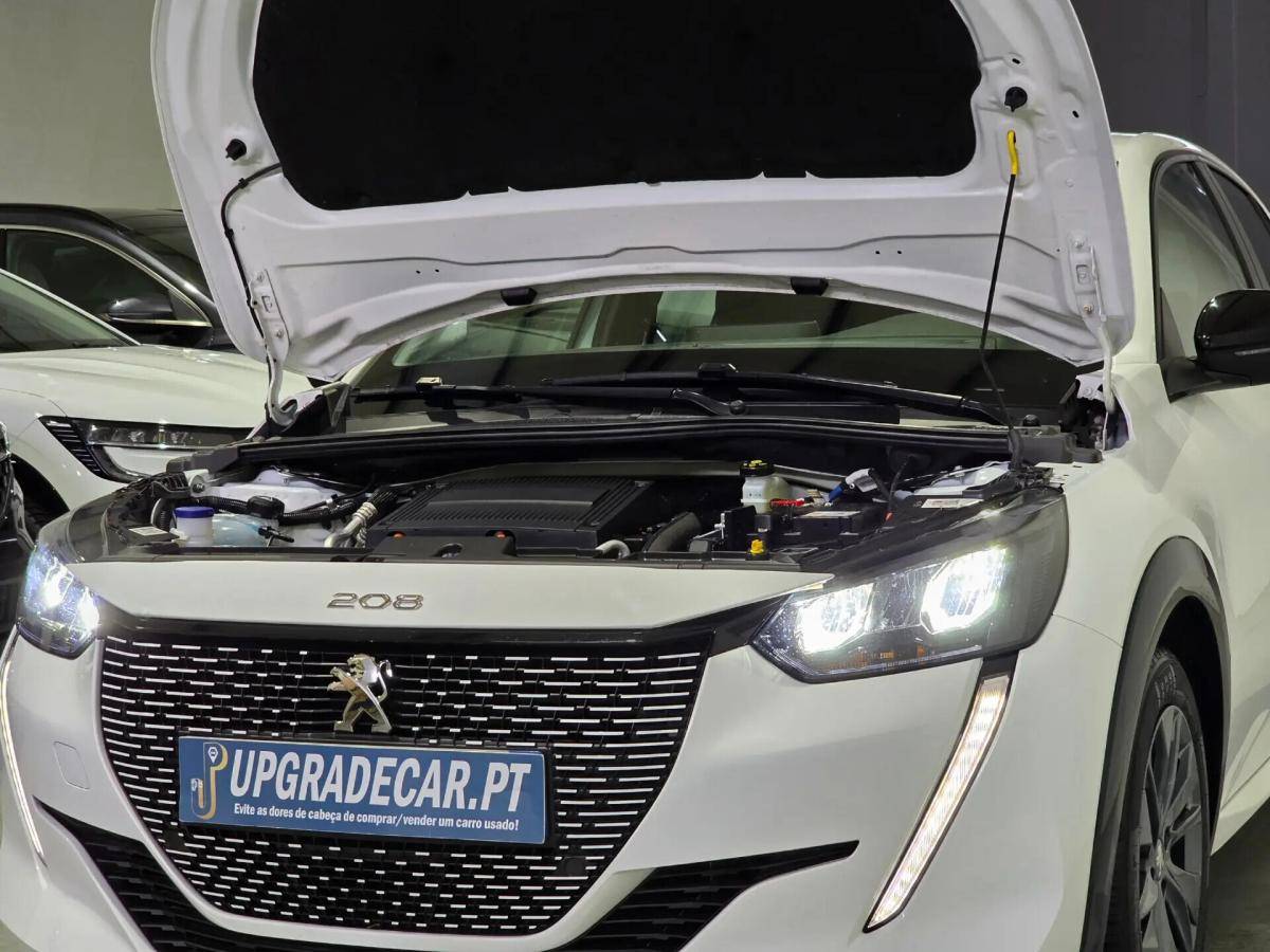 peugeot-e-208-2023-eletrico-0cc