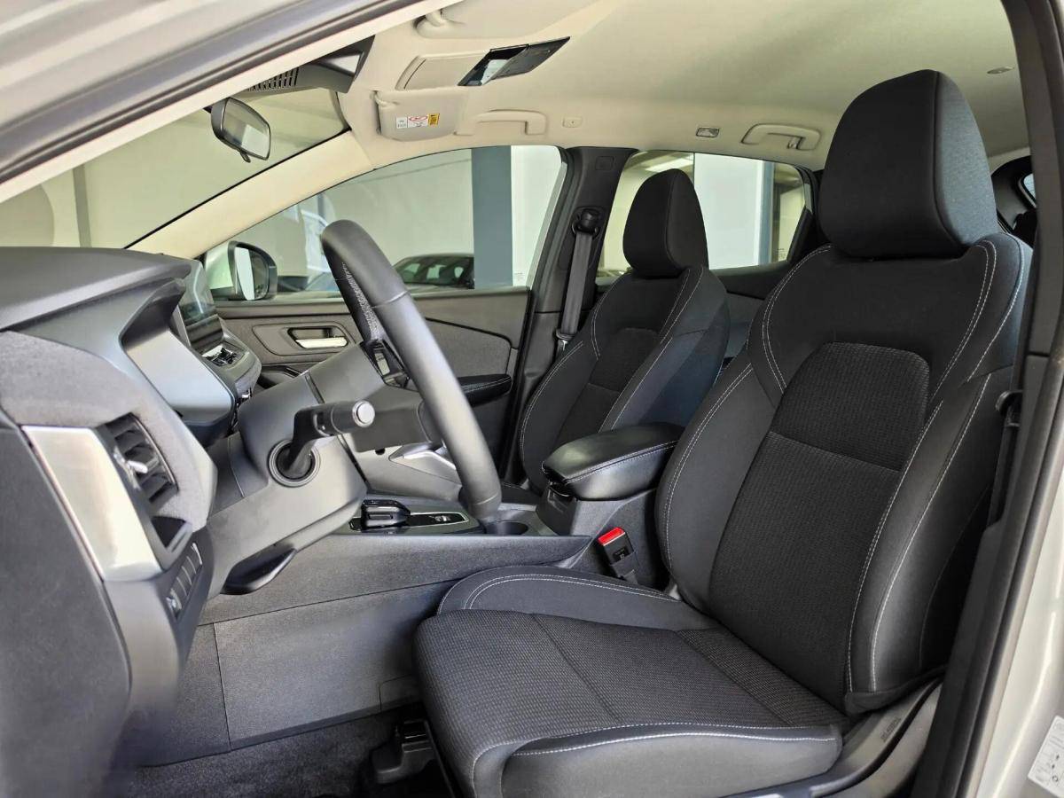 nissan-qashqai-2025-hibrido-a-gasolina-1497cc
