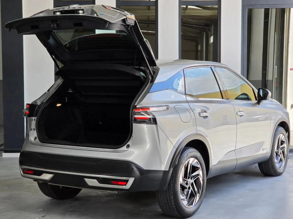 nissan-qashqai-2025-hibrido-a-gasolina-1497cc