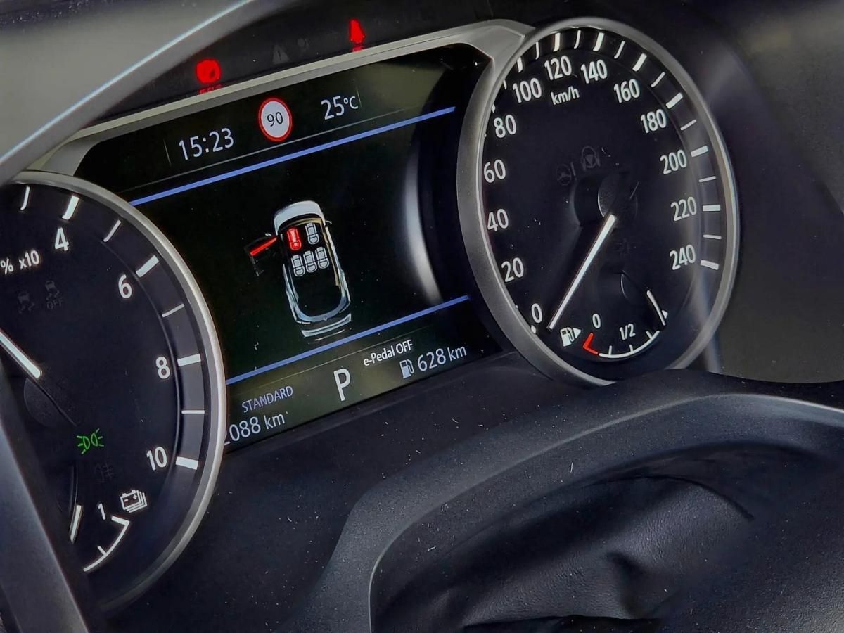 nissan-qashqai-2025-hibrido-a-gasolina-1497cc