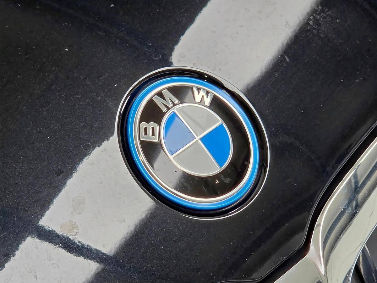 bmw-serie-3-320e-2021-hibrido-a-gasolina-1998cc