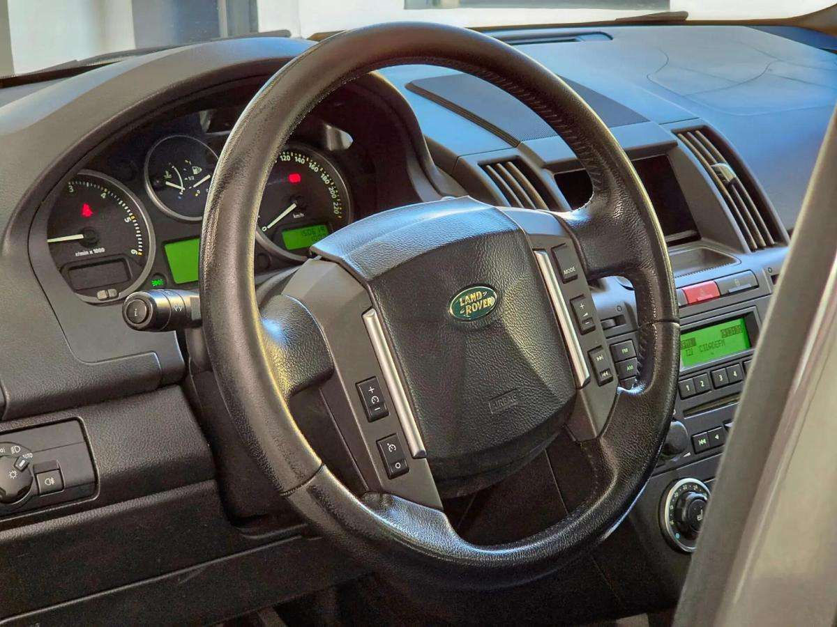 land-rover-freelander-2008-diesel-2179cc