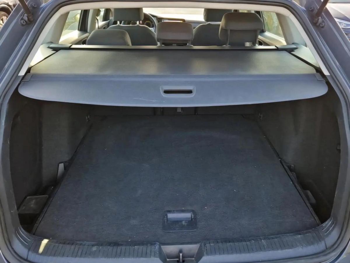 volkswagen-golf-variant-2023-gasolina-999cc