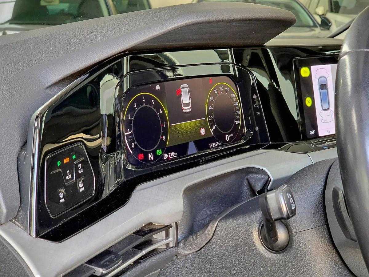 volkswagen-golf-variant-2023-gasolina-999cc