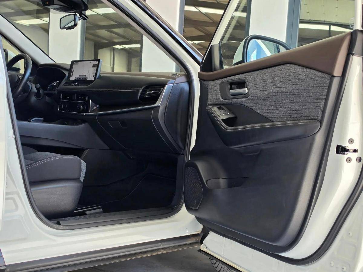 nissan-x-trail-2023-hibrido-a-gasolina-1497cc