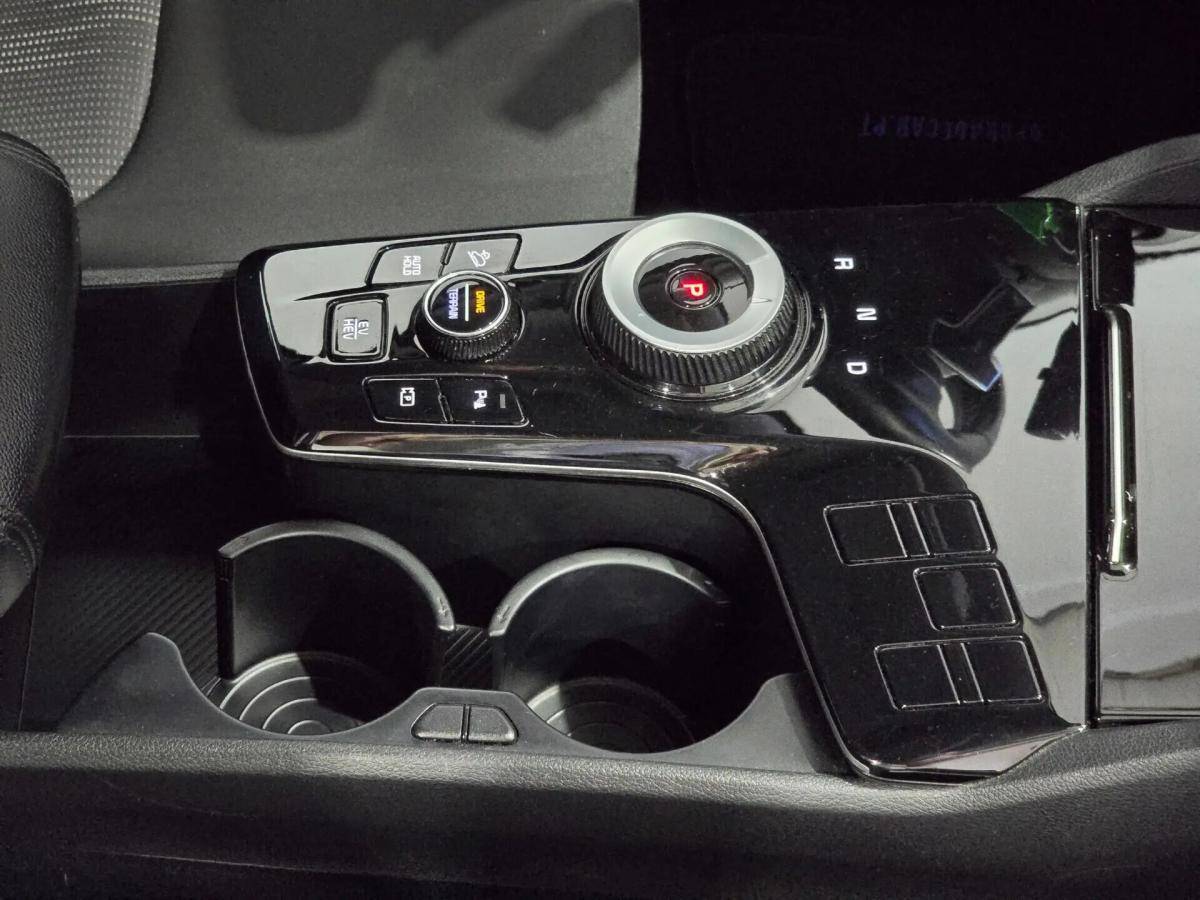 kia-sportage-2022-hibrido-a-gasolina-1598cc