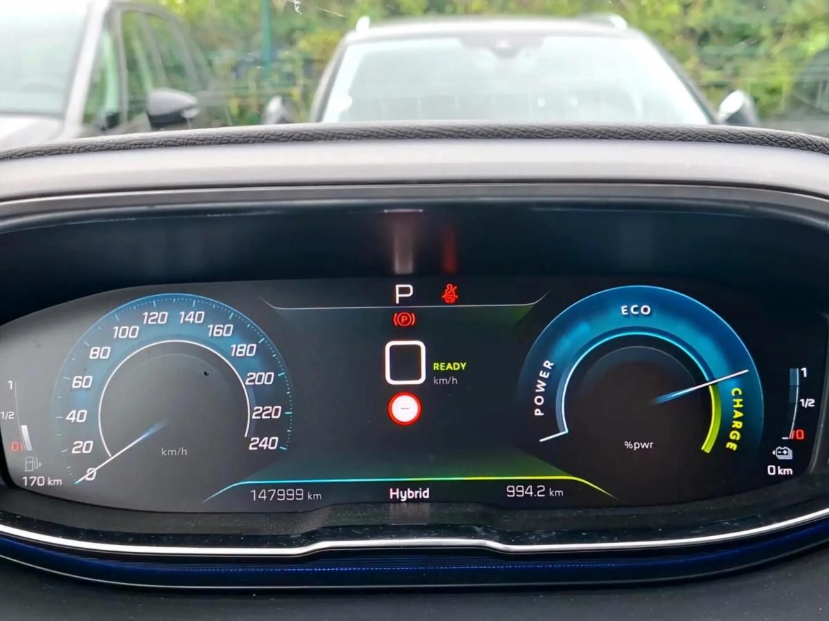 peugeot-3008-2021-hibrido-a-gasolina-1598cc