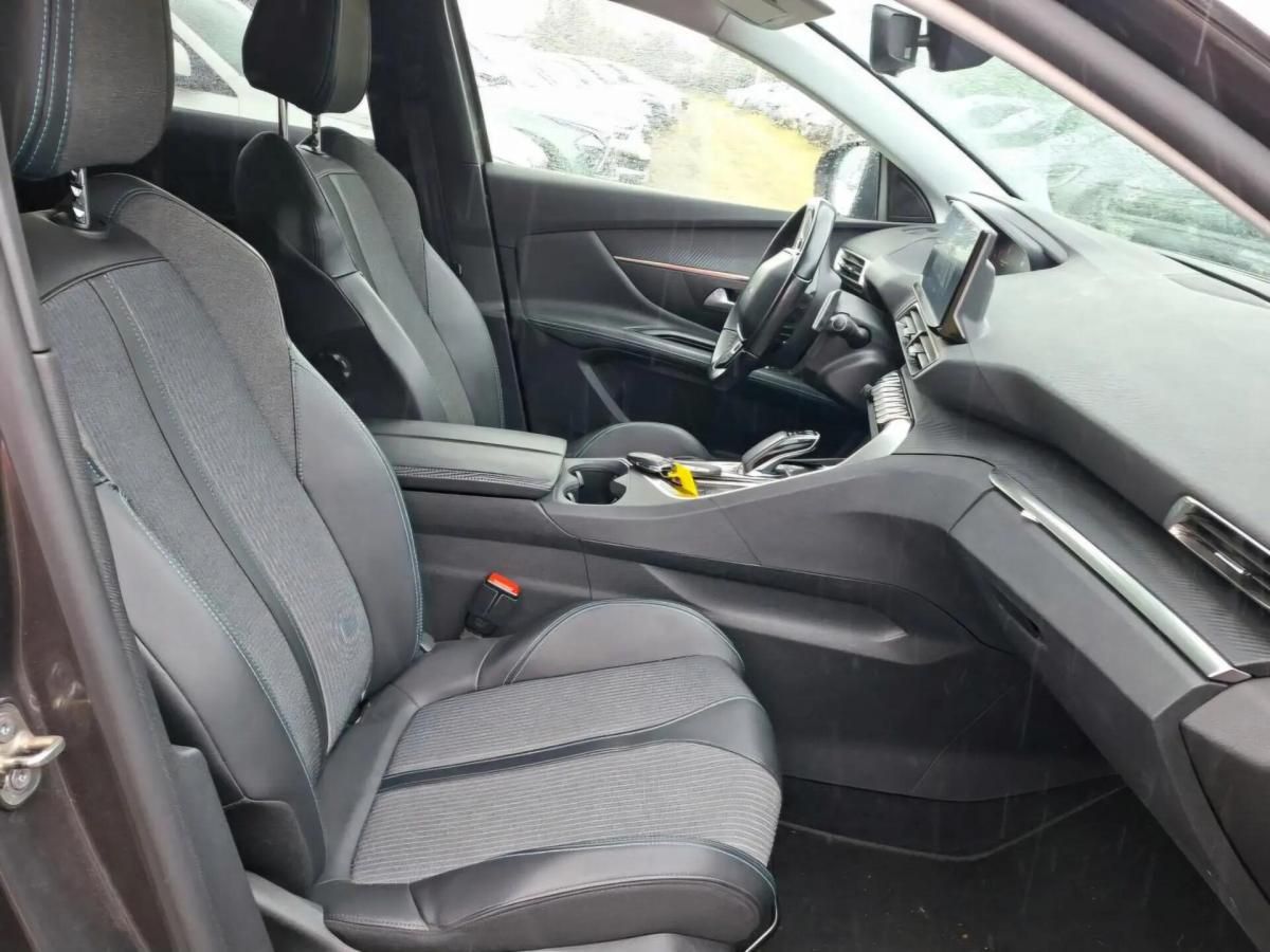 peugeot-3008-2021-hibrido-a-gasolina-1598cc