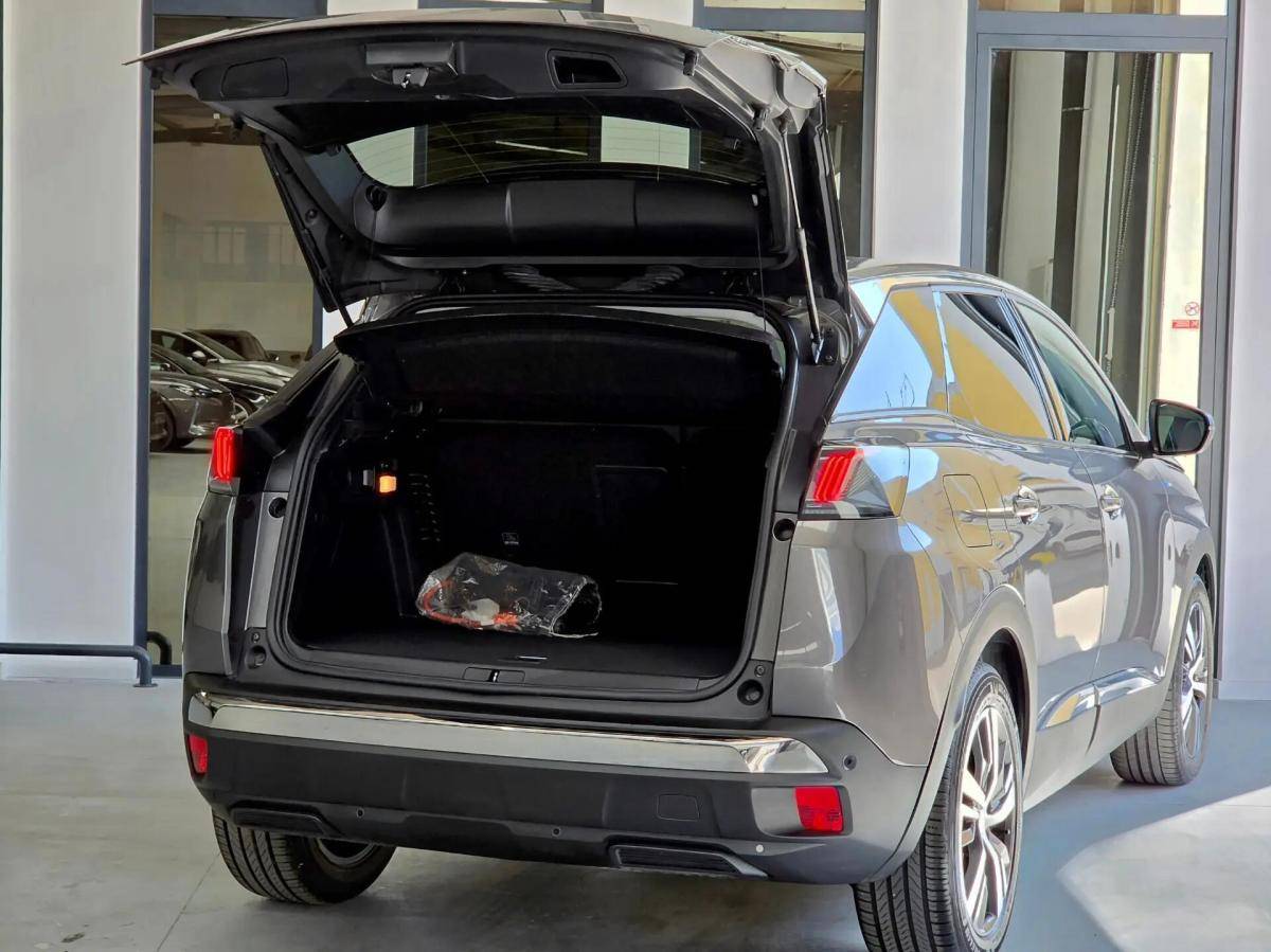 peugeot-3008-2021-hibrido-a-gasolina-1598cc