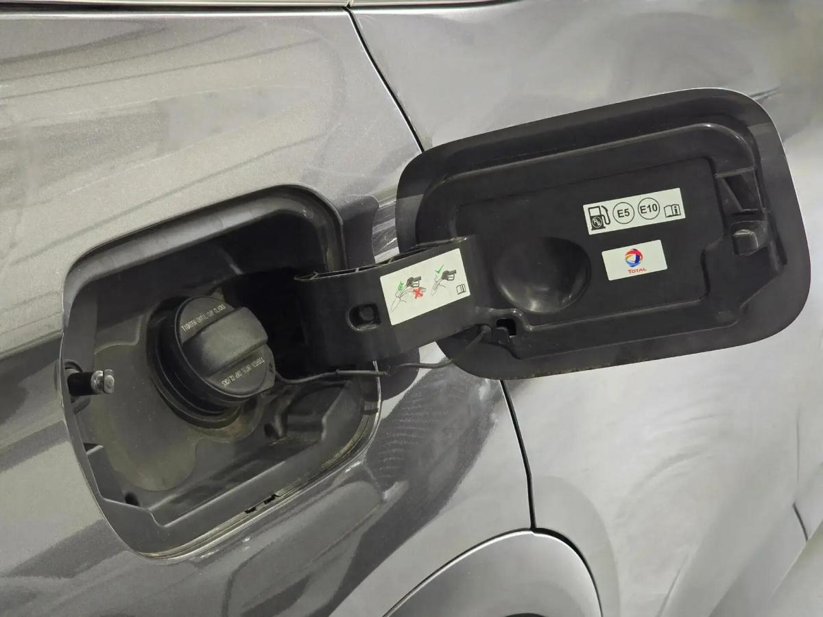 ds-ds-7-crossback-2021-hibrido-a-gasolina-1598cc