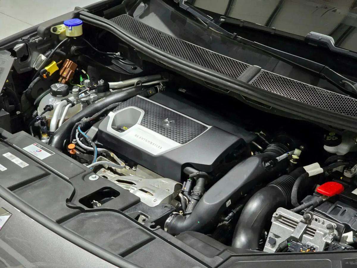 ds-ds-7-crossback-2022-hibrido-a-gasolina-1598cc
