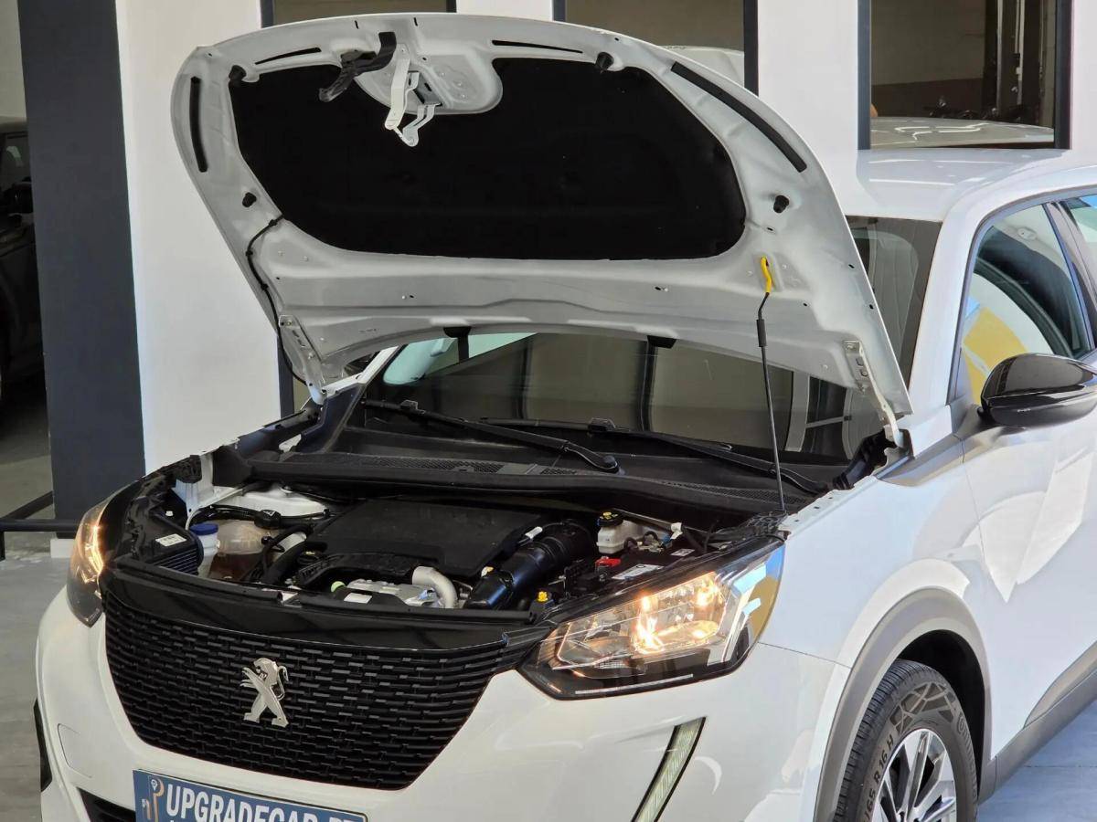 peugeot-2008-2022-gasolina-1199cc