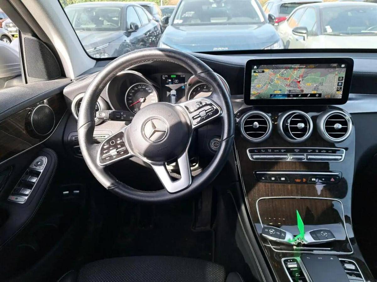 mercedes-benz-glc-300-e-4matic-2020-hibrido-a-gasolina-1991cc