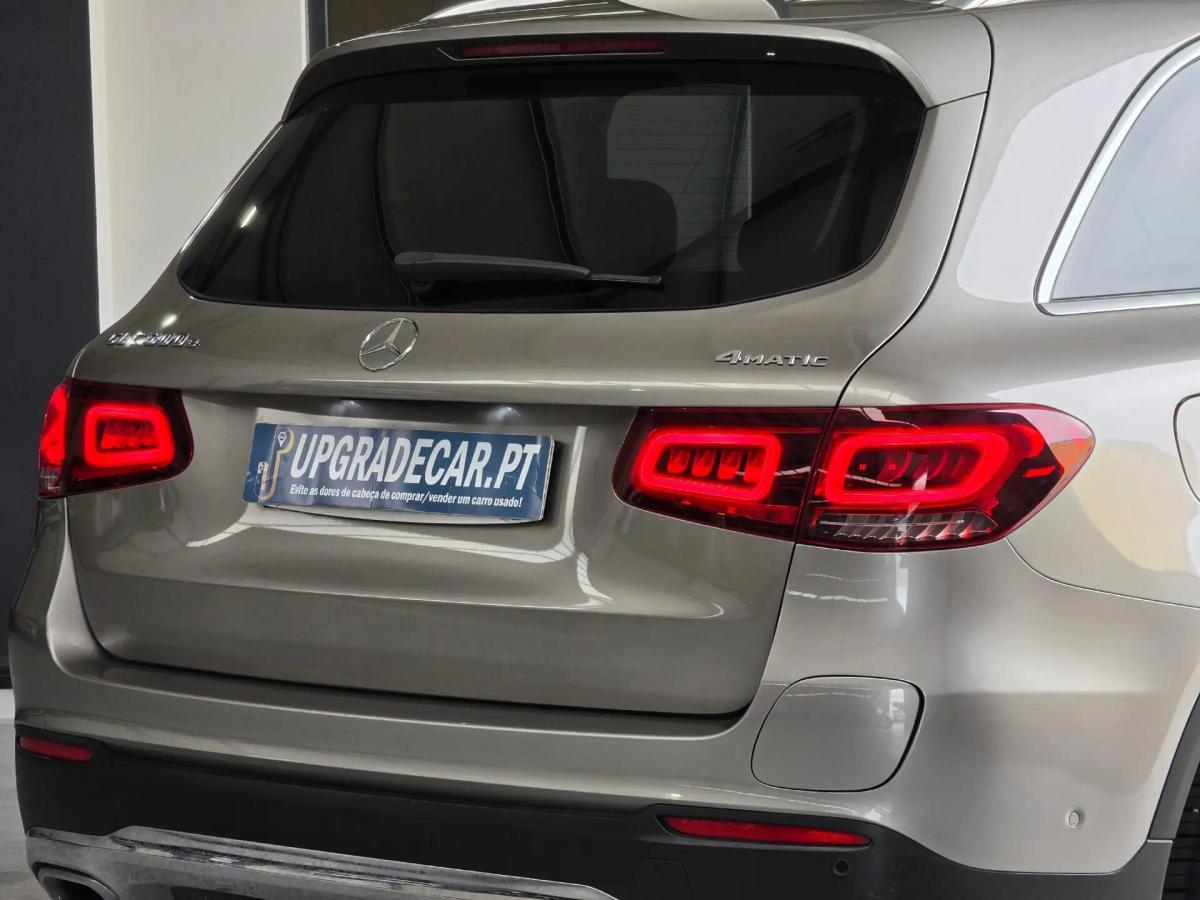 mercedes-benz-glc-300-e-4matic-2020-hibrido-a-gasolina-1991cc