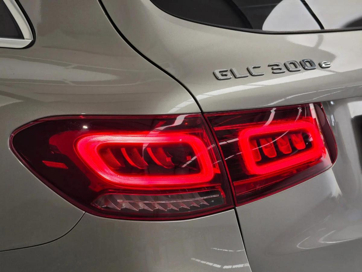 mercedes-benz-glc-300-e-4matic-2020-hibrido-a-gasolina-1991cc